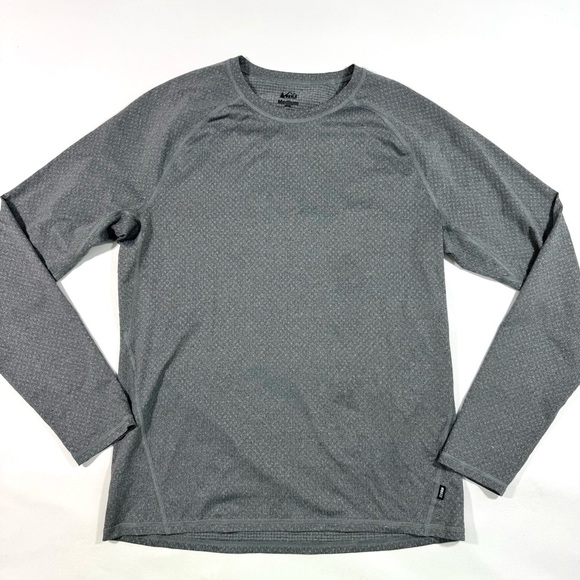 REI Coop Lightweight Base Layer Shirt Long Sleeve Crew - Picture 1 of 5